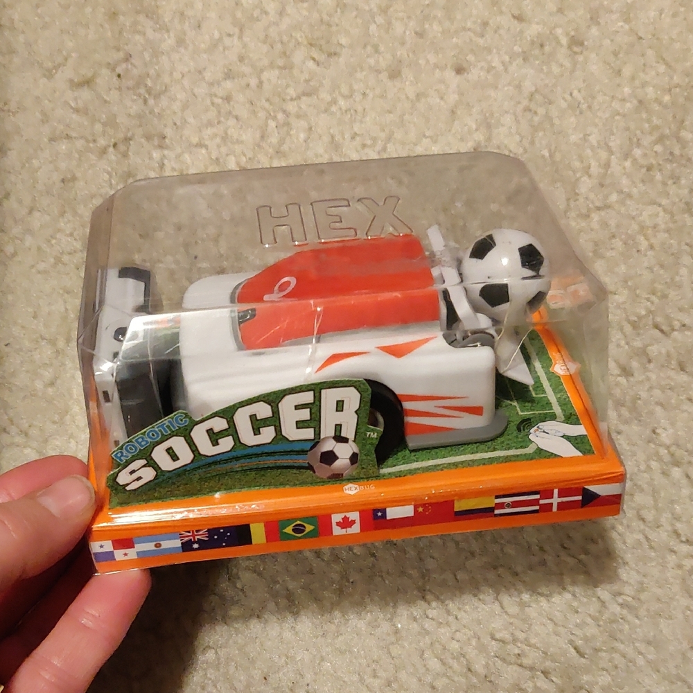 New!HEXBUG Robotic Soccer Singles - Toy -